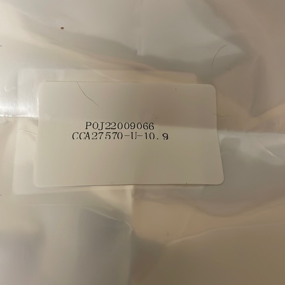 NWT Apple iPad cover, 5th generation 2020-2022. Never been used. Fits 10.9 inch. - Picture 16 of 16